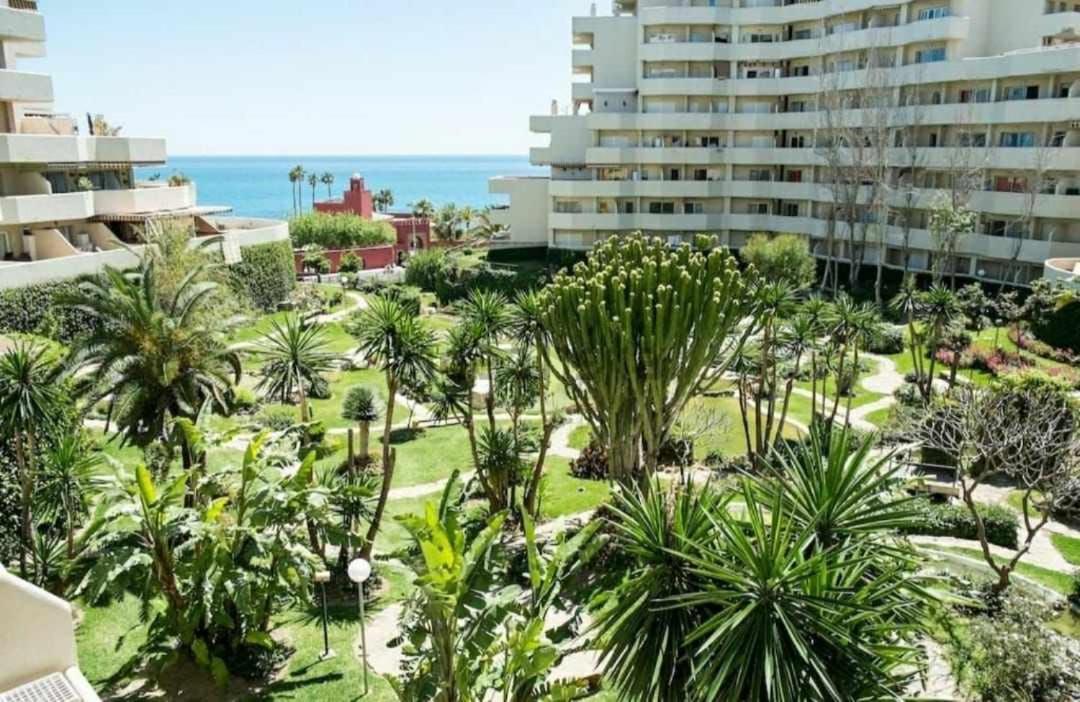 Stefys Beach Apartment Benalmádena Exterior foto
